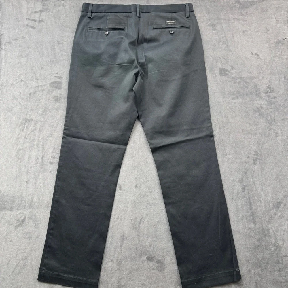 Banana Republic Aiden Slim Fit Chinos Mens 35x32 Black Flat Front Dress Pants